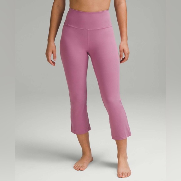 Lululemon Pink Groove Super-High-Rise Flare Capri Leggings Women’s Size 0 - Picture 4 of 10